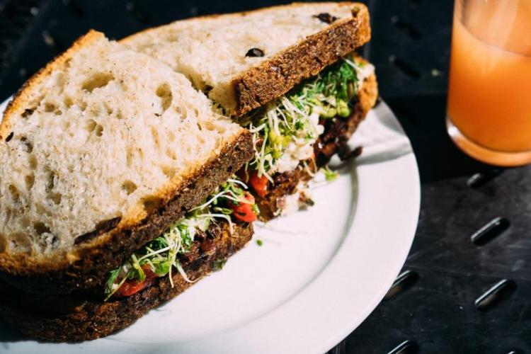 Veggie sandwich on plate